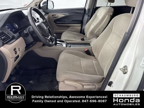 Used 2019 Honda Pilot LX image 4