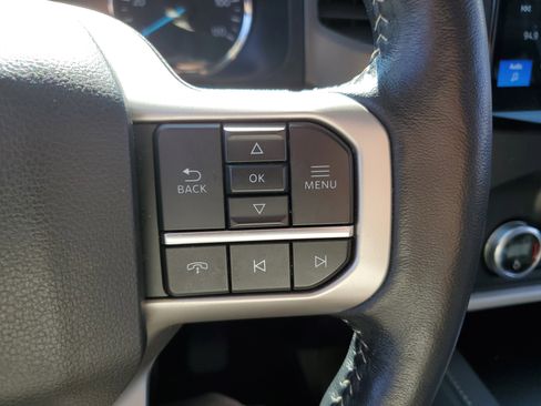 Used 2023 Ford Expedition Max XLT image 15