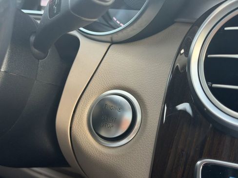 Used 2017 Mercedes-Benz GLC 300 w/ Sport Package image 25