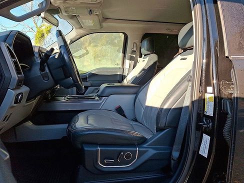 Used 2022 Ford F450 Limited w/ FX4 Off-Road Package image 13