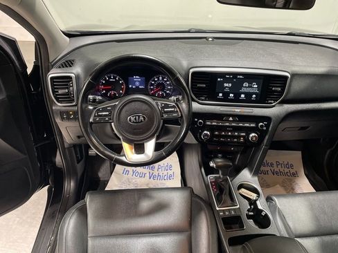 Used 2020 Kia Sportage EX image 27