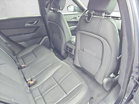 New 2026 Land Rover Range Rover Velar Dynamic SE image 11