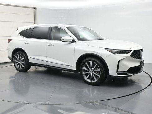 Used 2025 Acura MDX SH-AWD w/ Technology Package image 34