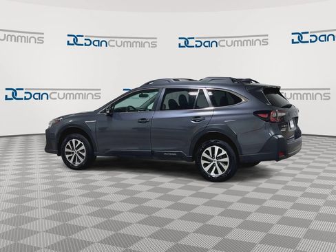 Used 2023 Subaru Outback Premium AWD/4WD image 7