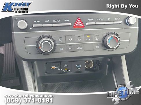 New 2026 Hyundai Tucson SE image 28