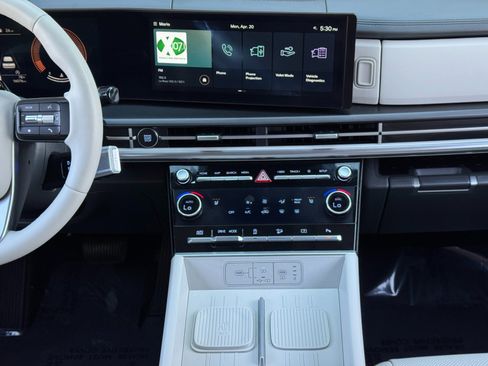 Used 2024 Hyundai Santa Fe SEL image 21