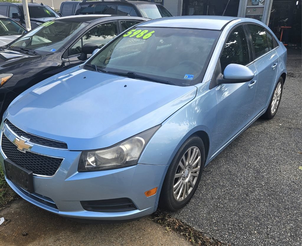 Used 2012 Chevrolet Cruze Eco FWD image 2