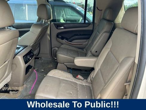 Used 2015 Chevrolet Suburban LTZ RWD image 13