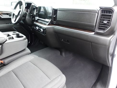 Used 2024 GMC Sierra 1500 Elevation w/ LPO, GMC Protection Package image 37