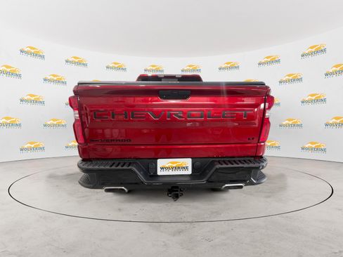 Used 2021 Chevrolet Silverado 1500 LT Trail Boss w/ Convenience Package II AWD/4WD image 3