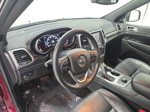 Used 2018 Jeep Grand Cherokee Limited w/ Trailer Tow Group IV image 17