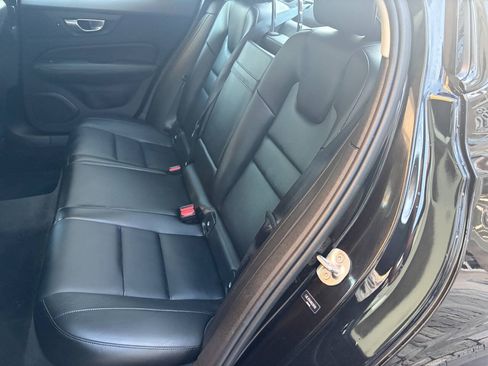 Used 2024 Volvo S60 B5 Core AWD/4WD image 17