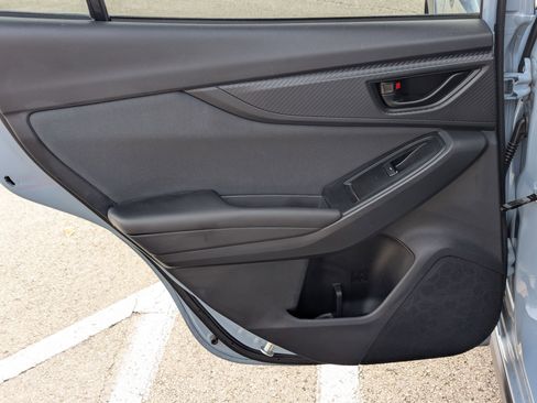 Used 2023 Subaru Crosstrek 2.0i Premium image 16