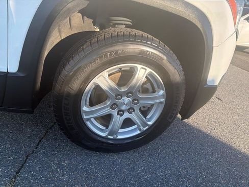 Used 2019 GMC Acadia SLE FWD image 34