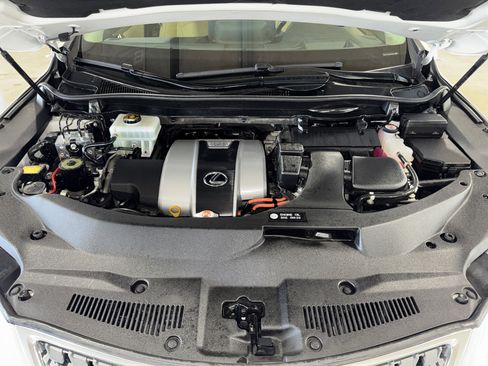 Used 2021 Lexus RX 450h AWD w/ Luxury Package image 37