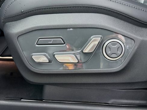 New 2026 Kia EV9 Land w/ Nightfall Edition Package image 24