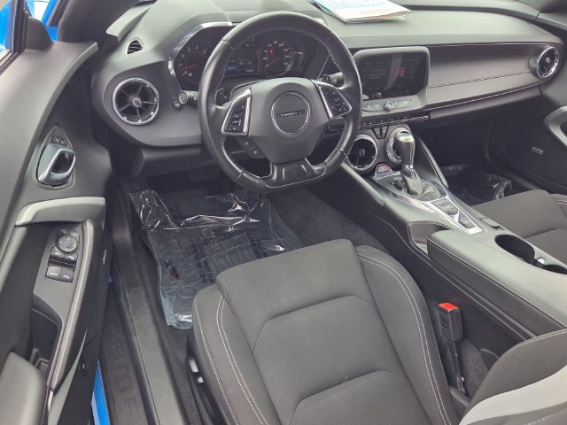 Used 2023 Chevrolet Camaro LT w/ Technology Package RWD image 12