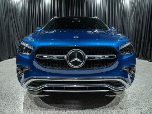 Certified 2025 Mercedes-Benz GLA 250 image 2