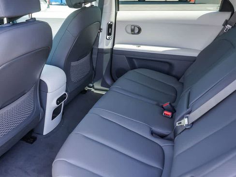 New 2026 Hyundai Ioniq 5 SEL RWD image 17