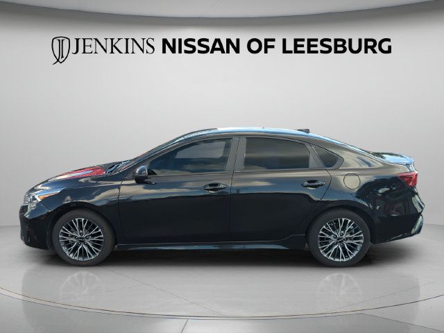 Used 2022 Kia Forte GT-Line w/ GT-Line Technology Package FWD image 11