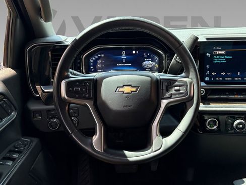 Used 2023 Chevrolet Silverado 1500 LT AWD/4WD image 12