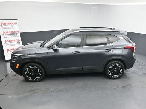 Used 2024 Kia Seltos SX w/ SX Sunroof Package image 31
