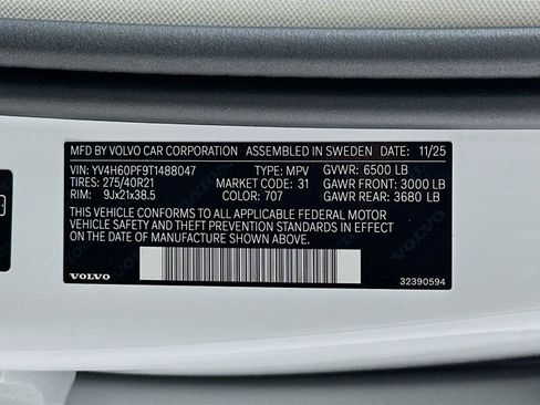 New 2026 Volvo XC90 T8 Ultra w/ Protection Package Premier image 32