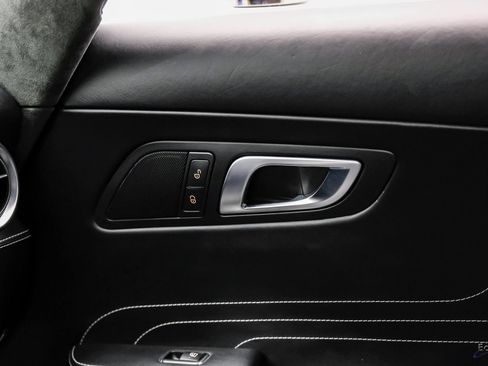 Used 2011 Mercedes-Benz SLS AMG Coupe image 92