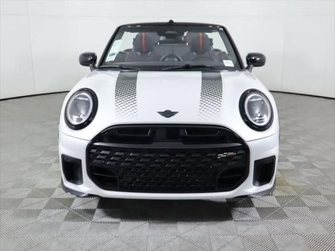 New 2026 MINI Cooper S image 2