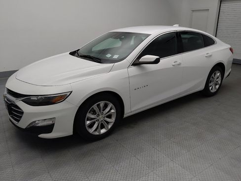 Used 2024 Chevrolet Malibu LT FWD image 2