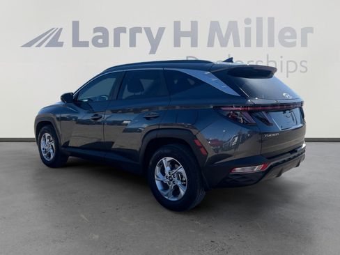 Used 2023 Hyundai Tucson SEL AWD/4WD image 3