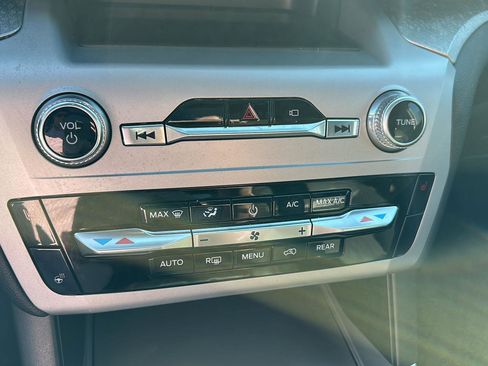 Used 2023 Ford Explorer Timberline image 17