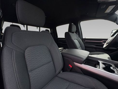 New 2026 RAM 1500 Big Horn AWD/4WD image 5