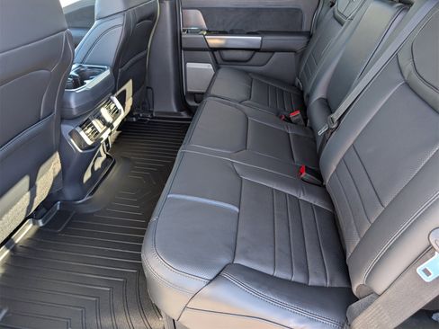 New 2025 Ford F150 Platinum w/ FX4 Off-Road Package image 27