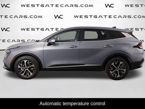 Used 2024 Kia Sportage EX FWD image 5