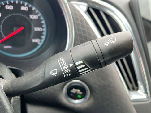 Used 2020 Chevrolet Malibu LT image 25