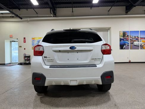 Used 2016 Subaru Crosstrek 2.0i Limited AWD/4WD image 9