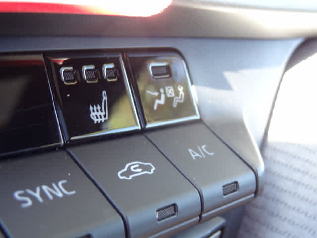 Certified 2026 Toyota Camry SE w/ Convenience Package AWD/4WD image 17