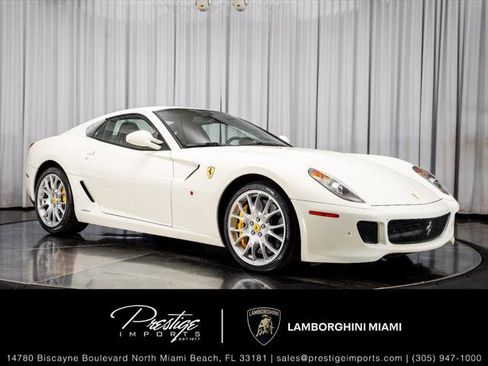 Used 2011 Ferrari 599 GTB Fiorano RWD image 1