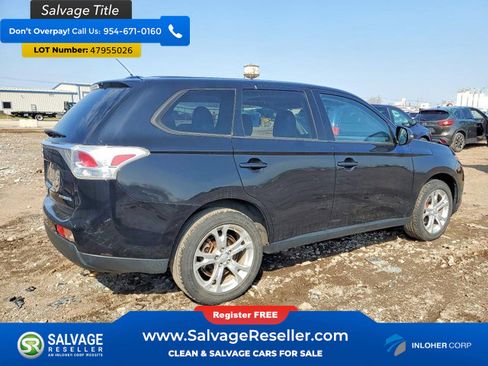 Used 2014 Mitsubishi Outlander SE image 4