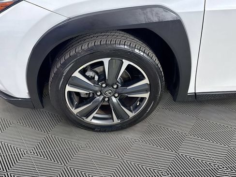 Used 2020 Lexus UX 200 w/ Accessory Package FWD image 34