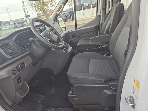 Used 2022 Ford Transit 350 XLT image 12
