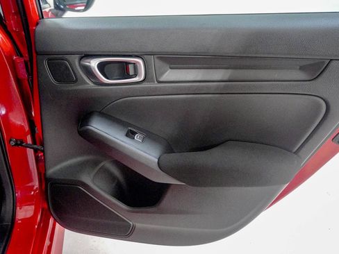 Used 2023 Honda Civic Sport image 30