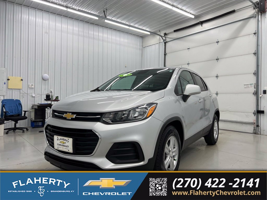 Used 2020 Chevrolet Trax LS w/ Tint and Cruise Package FWD image 6