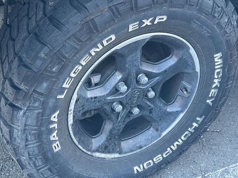 Used 2022 Jeep Gladiator Rubicon image 7