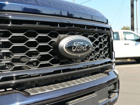 New 2025 Ford F350 Lariat w/ Lariat Ultimate Package image 11