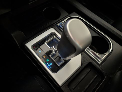 Used 2019 Toyota Tundra SR5 w/ TRD Off Road Package image 36