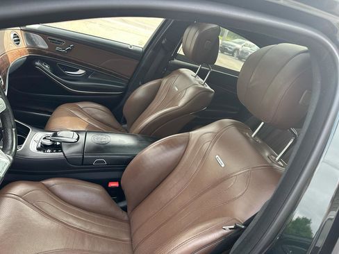 Used 2018 Mercedes-Benz S 63 AMG AMG S 63 4MATIC Sedan w/ Driver Assistance Package image 10