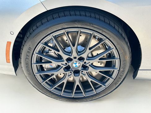 New 2025 BMW M235i xDrive w/ M Performance Package image 28