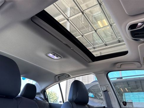 Certified 2025 Subaru Legacy Limited image 16